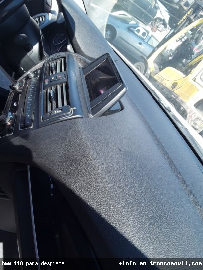 BMW 118 PARA DESPIECE - foto18