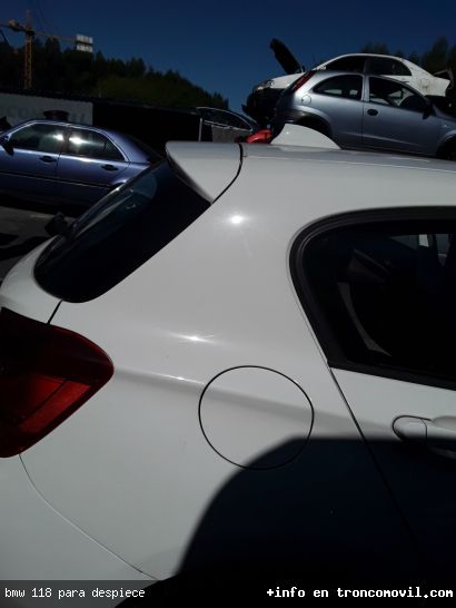 BMW 118 PARA DESPIECE - foto25